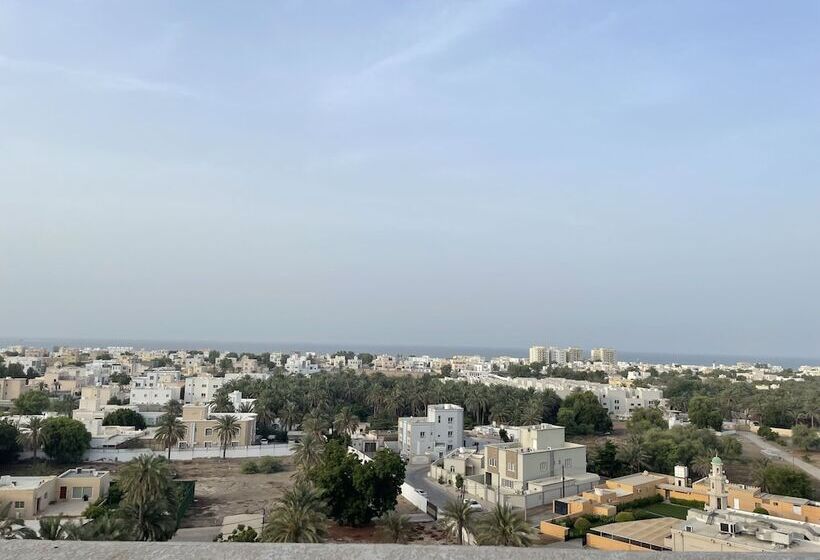 Season Inn Hotel_al Hail