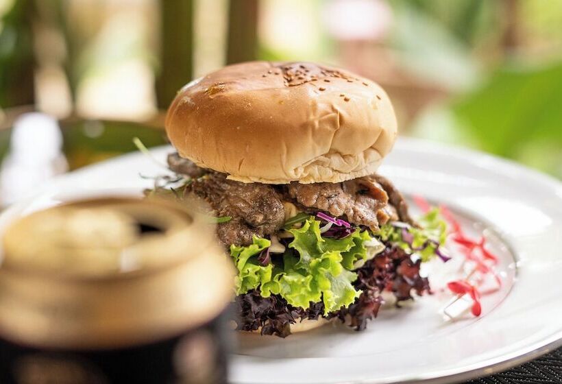 Hotelli The Botanic Garden