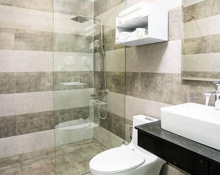 فندق The Square Kampot