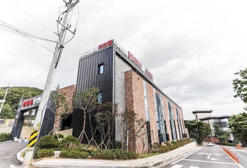 Hwaseong Habibi Drive In Motel
