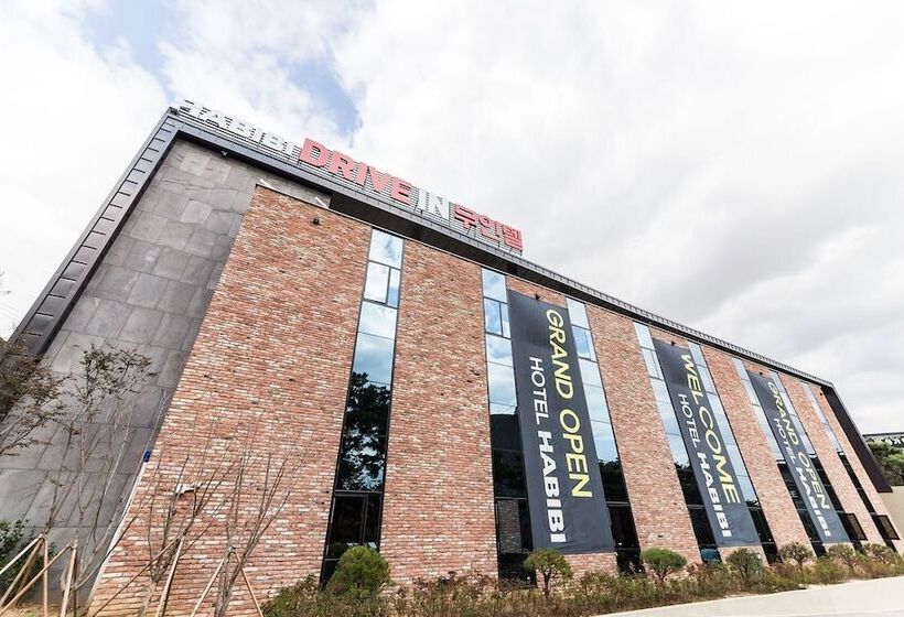 Hwaseong Habibi Drive In Motel