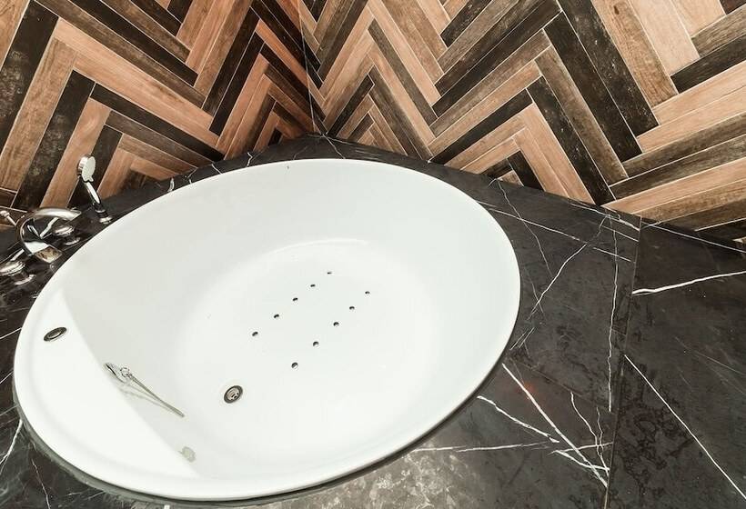 Hwaseong Habibi Drive In Motel