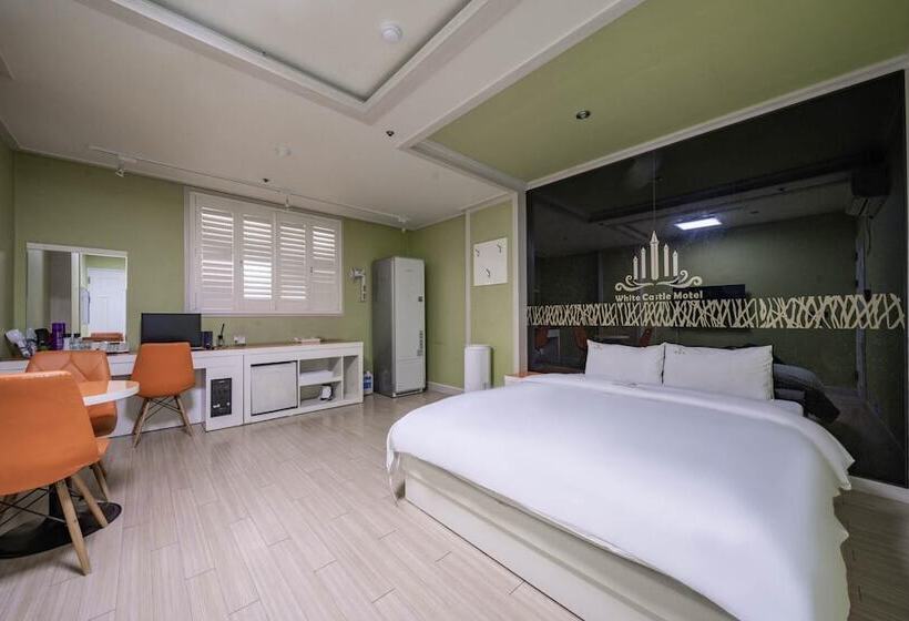 מוטל Andong Okdong Hayanseong