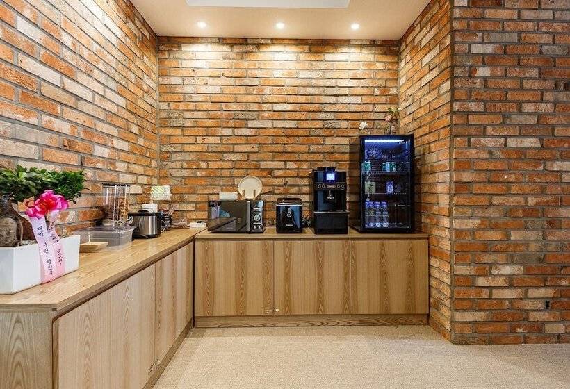 Motel Classic Sacheon