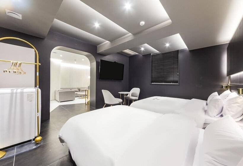 فندق على الطريق Gwangyang Neul Drive In