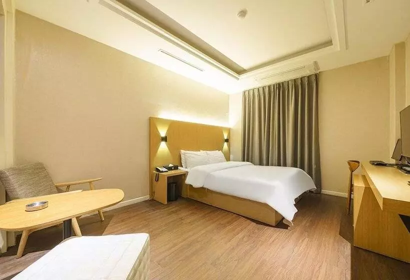 Motelli Pyeongchon Hotel Avenue 186
