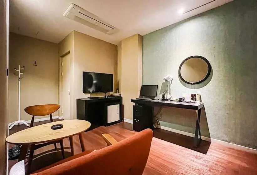 Motelli Pyeongchon Hotel Avenue 186