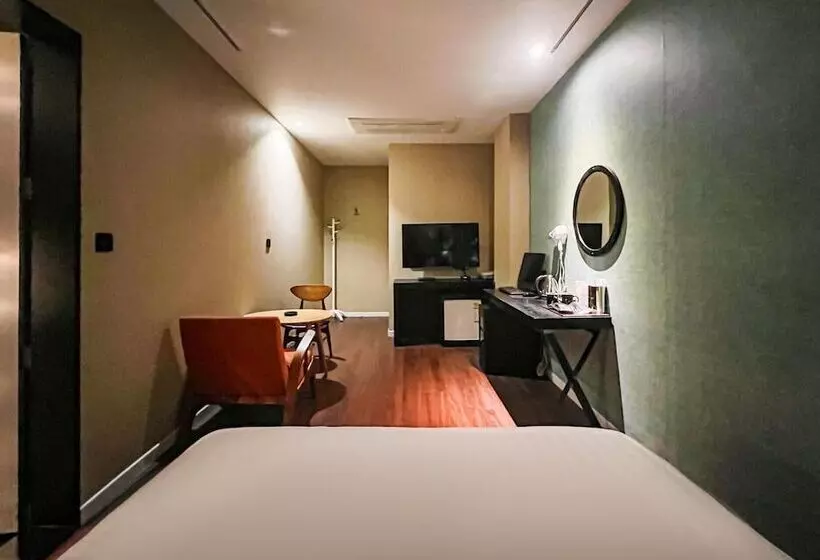 Motelli Pyeongchon Hotel Avenue 186