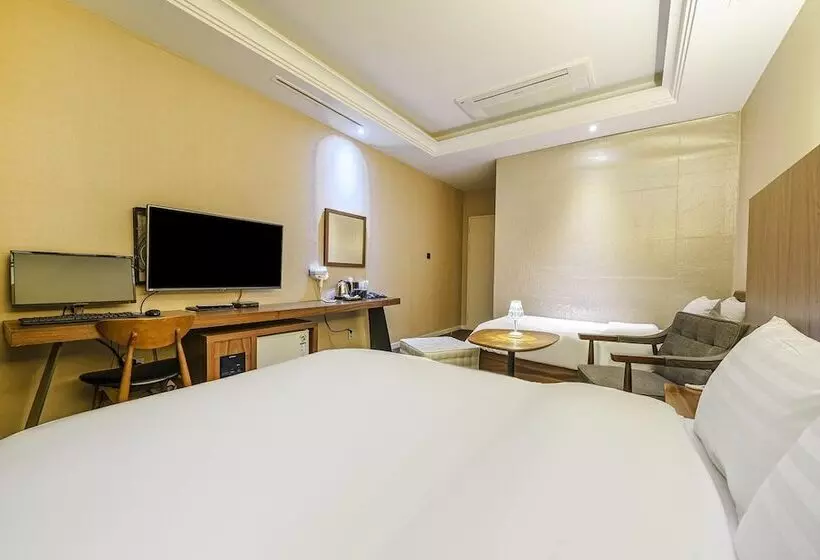 Motelli Pyeongchon Hotel Avenue 186