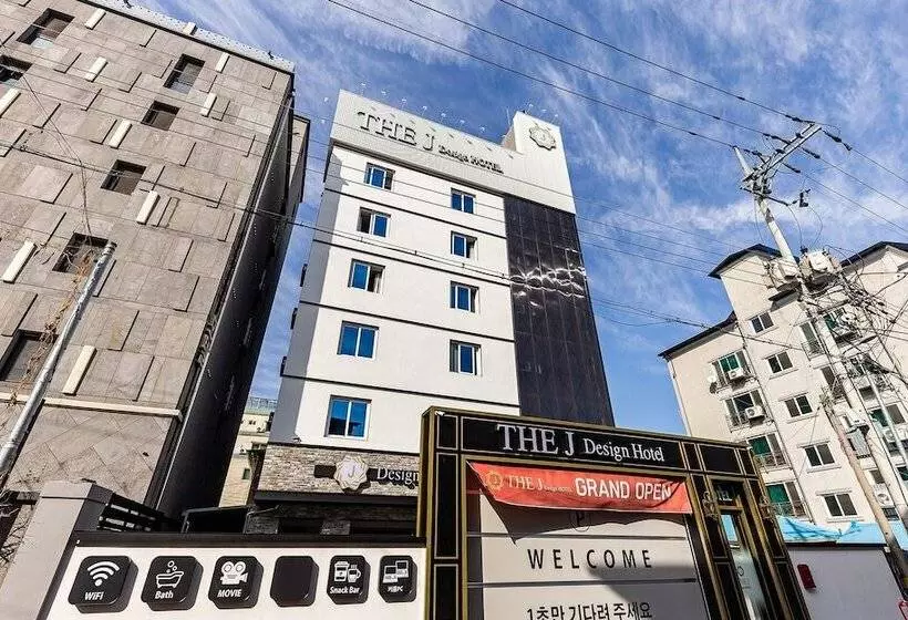 モーテル Yeongdong The J