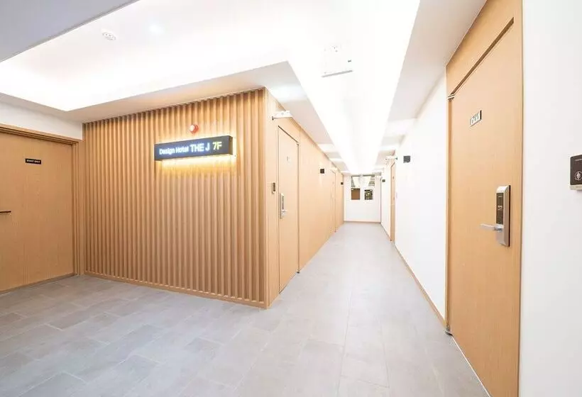 モーテル Yeongdong The J