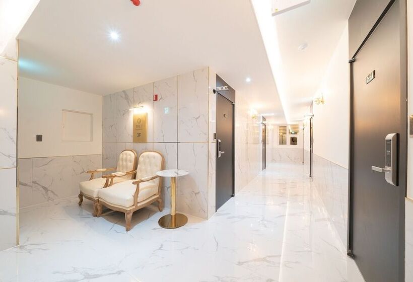 Motell Yeongdong The J