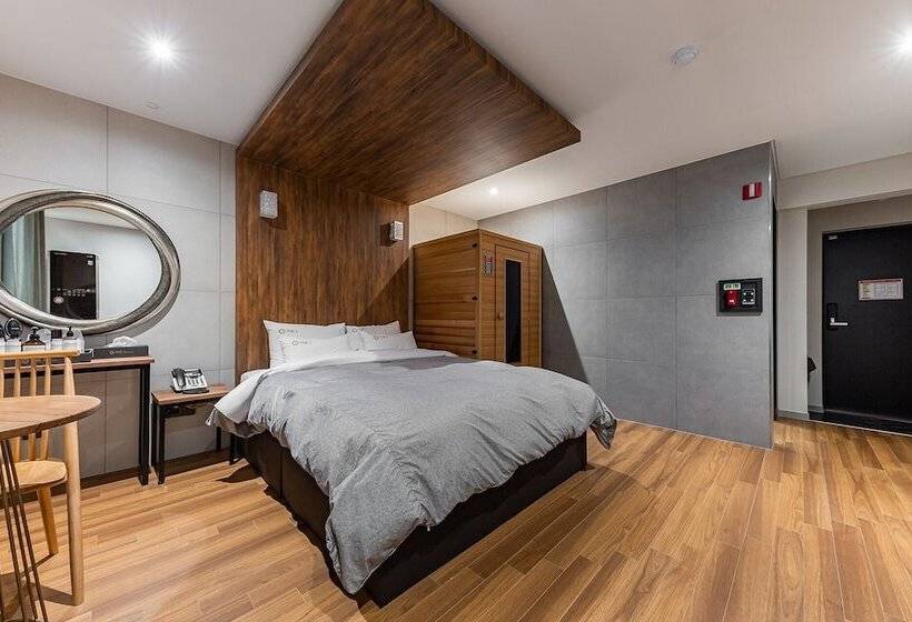 Motell Yeongdong The J