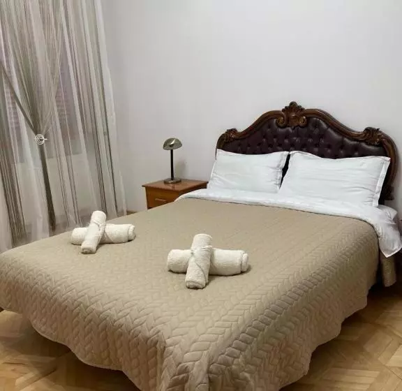 پانسیون Cosy Apart House With View