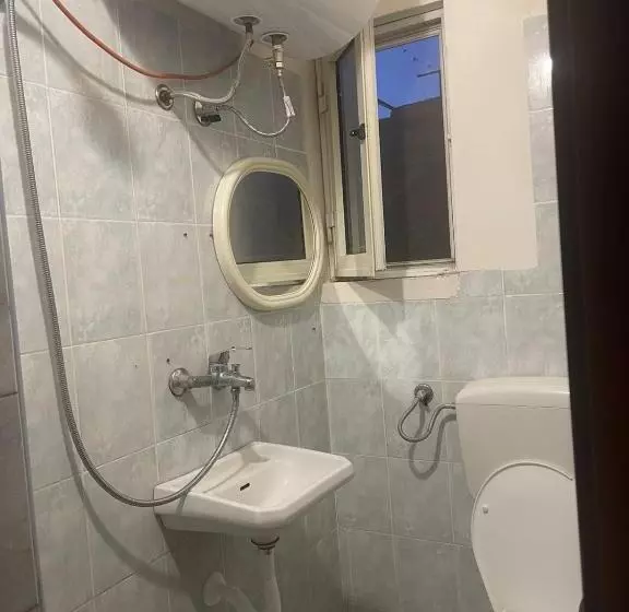 پانسیون Ibras House