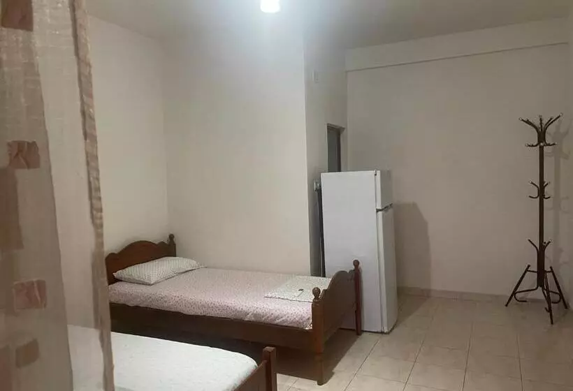 پانسیون Ibras House