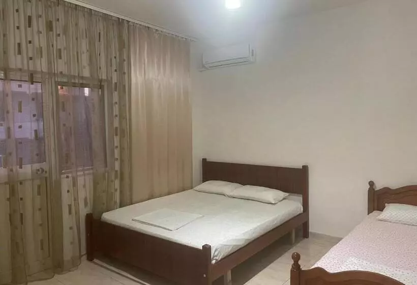 پانسیون Ibras House