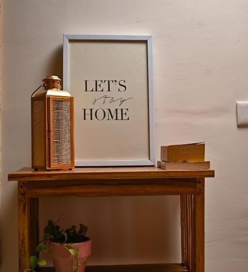 ペンション Skip Intro Stays