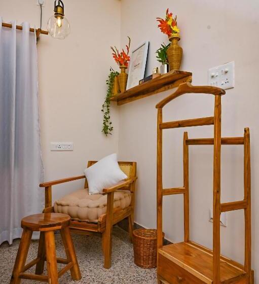 ペンション Skip Intro Stays