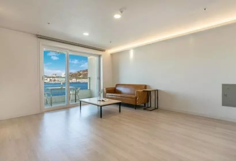 Yeosu Napoli Pension