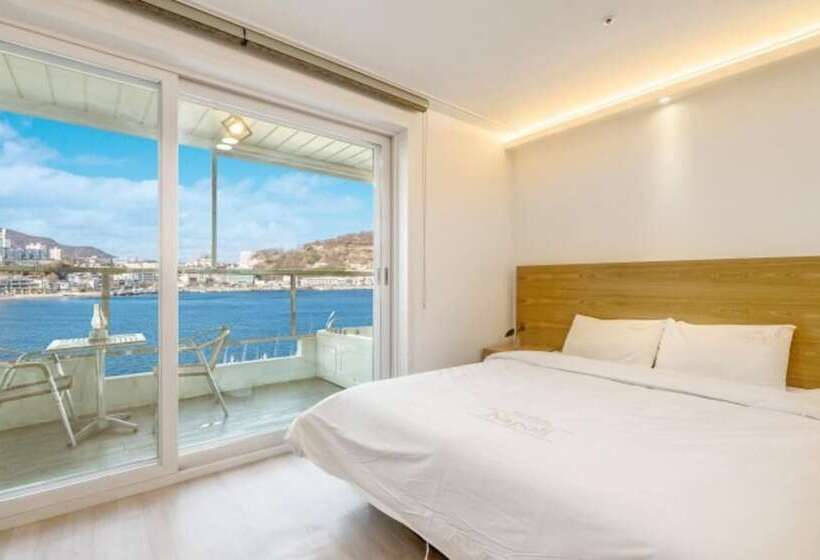 Yeosu Napoli Pension