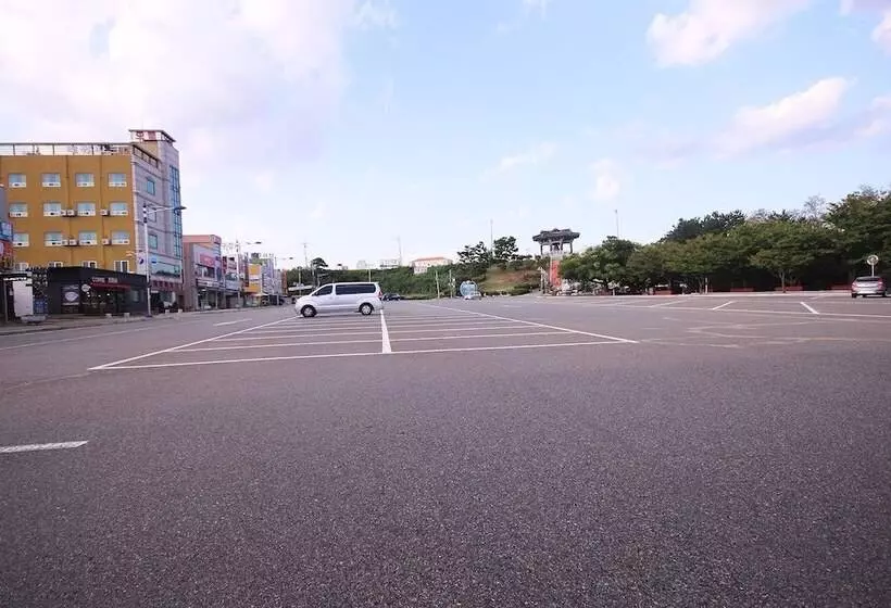 Youngdeok Sea Motel