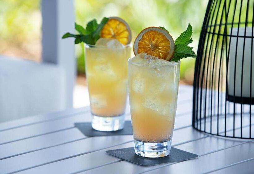 Ac Hotel By Marriott Jacksonville St Johns Town Center