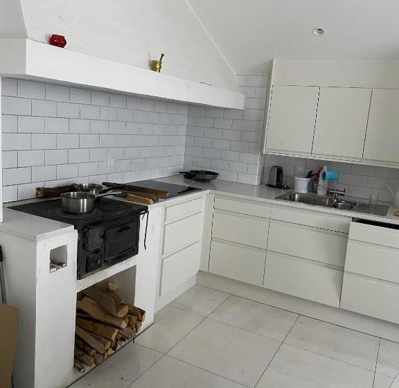 הוסטל Natursköna