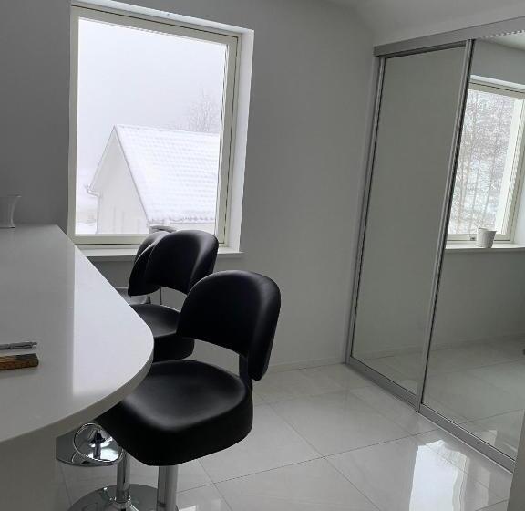 הוסטל Natursköna