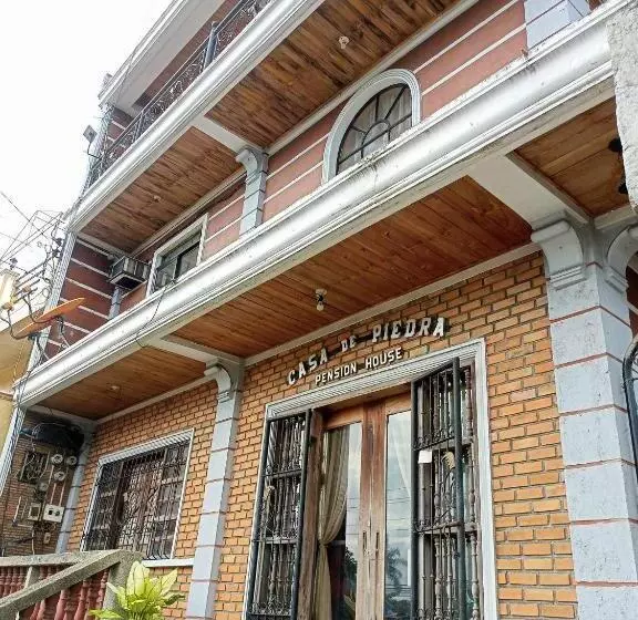 ユースホステル Regular Room In Casa De Piedra Pension House
