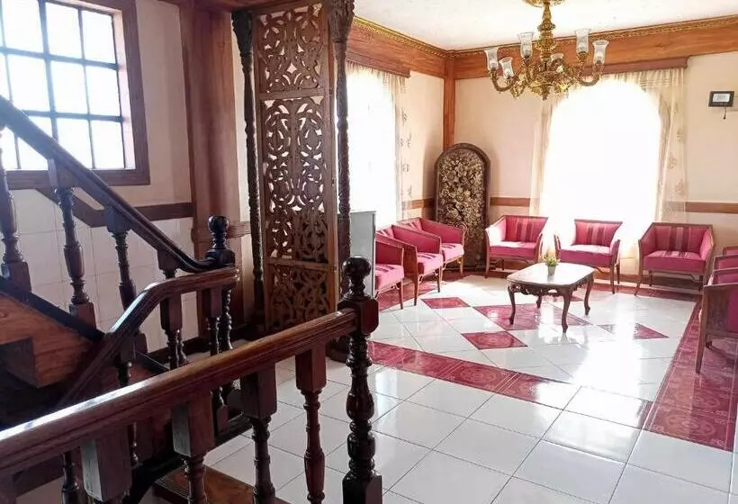 ユースホステル Regular Room In Casa De Piedra Pension House