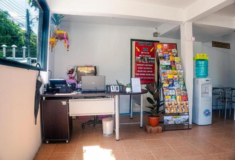 Общежитие Satop Travelers Guesthouse