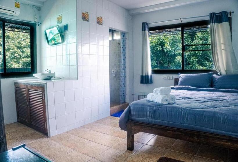 Общежитие Satop Travelers Guesthouse