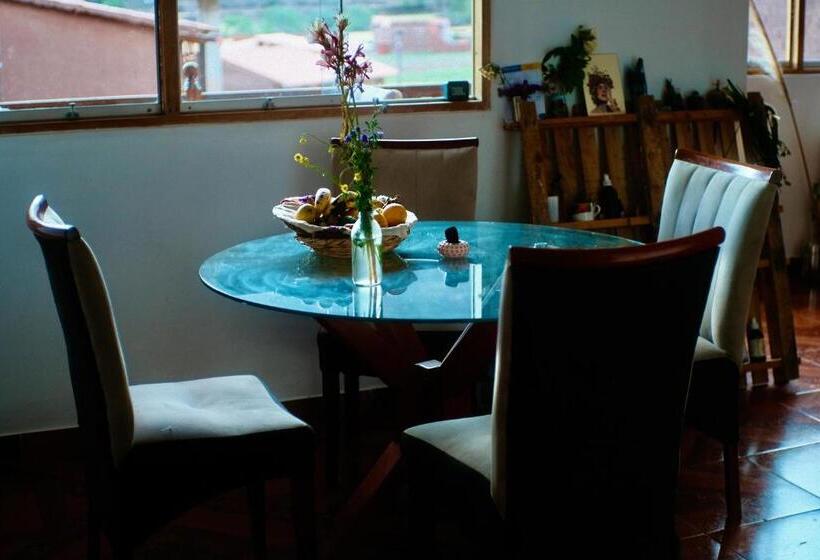 Bed & Breakfast Blue Lotus Retreat Center