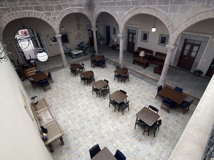 فندق Cantera Real, Morelia