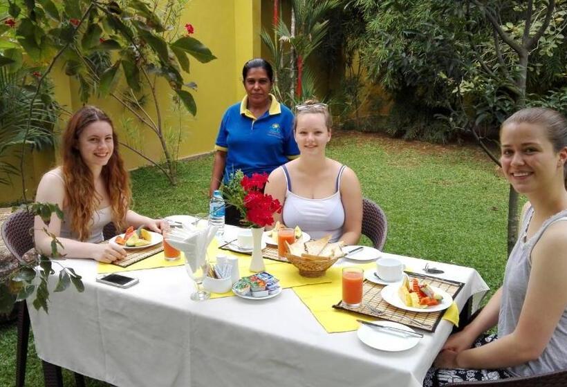 בית מלון כפרי Inlak Garden