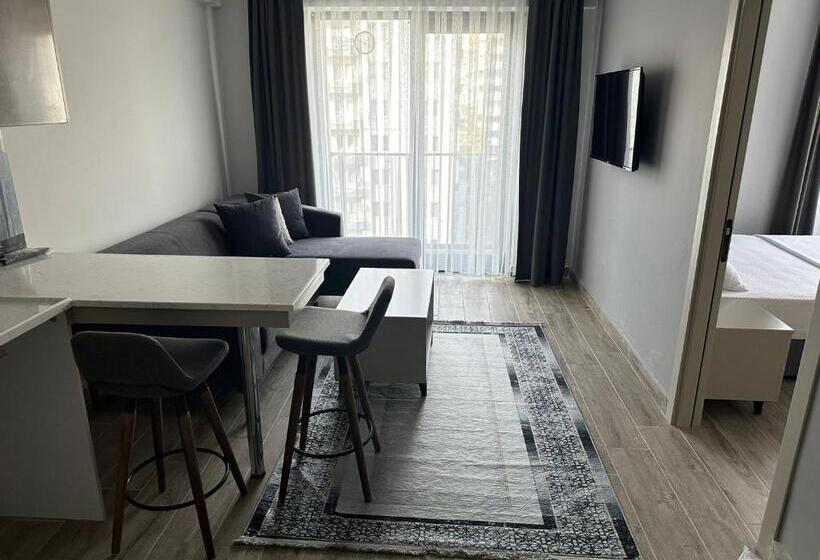 Hotelli Marasium Suites