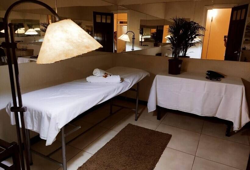 Hotel Mesón Do Vento