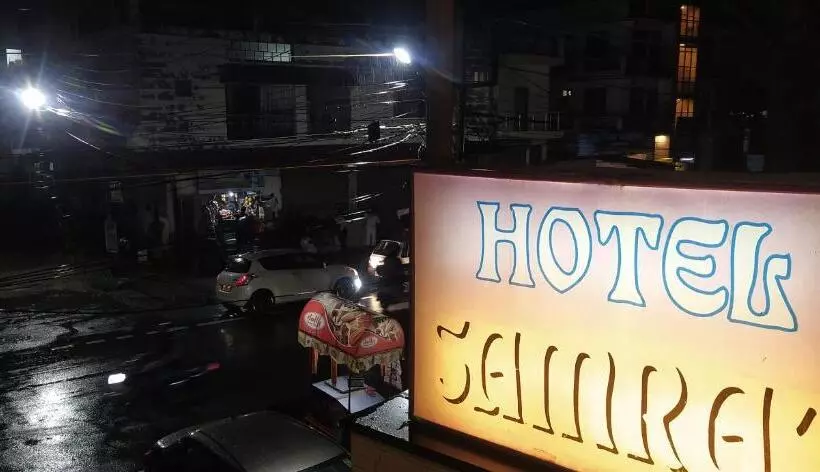Hotel Samrat