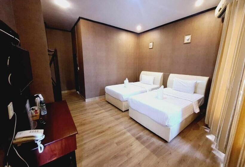 בית מלון כפרי Sinakhone Vientiane