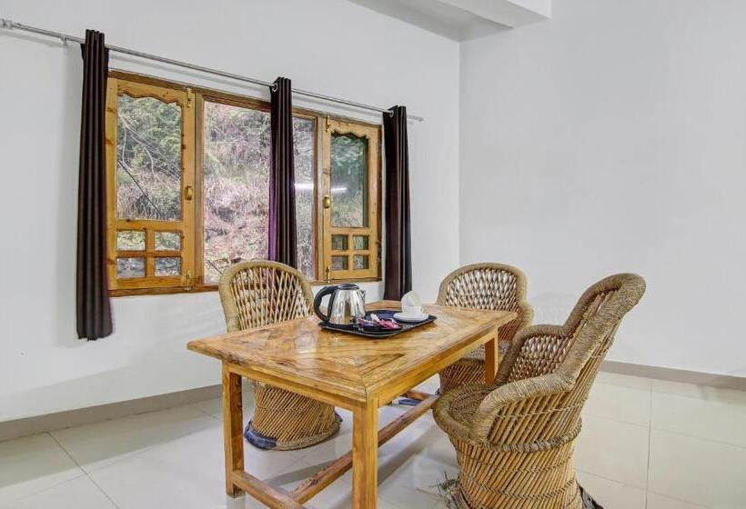هتل Treebo Trend Drishyawali Kullu With Mountain View