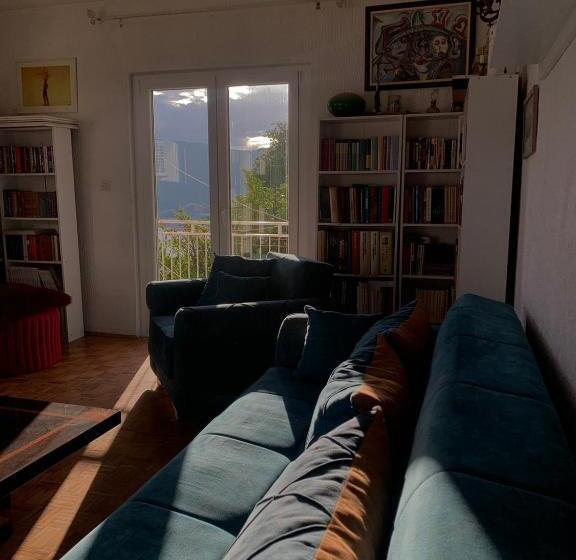 پانسیون Apartments Maya