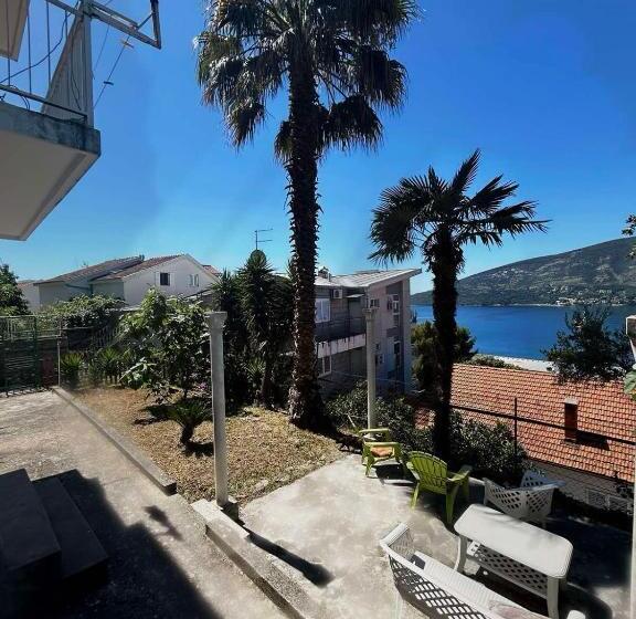 پانسیون Apartments Maya