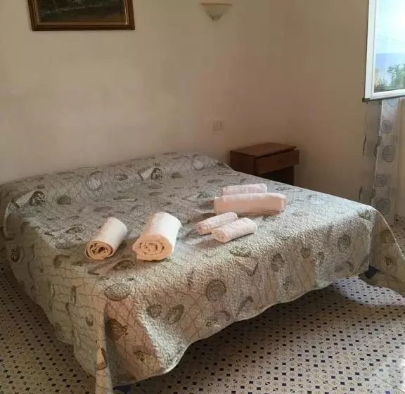 Majatalo Balconcino Degli Innamorati Tropea