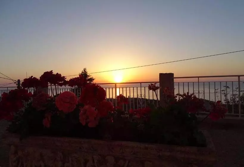 Majatalo Balconcino Degli Innamorati Tropea