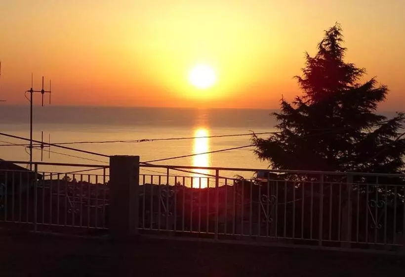 Majatalo Balconcino Degli Innamorati Tropea