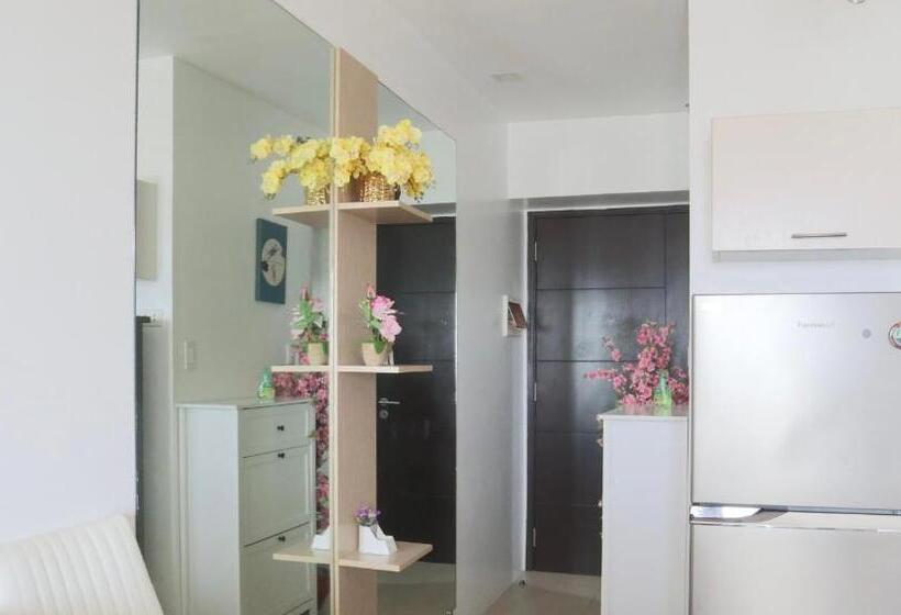 Upscale Living At Avida Riala