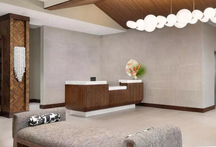 Ac Hotel By Marriott Honolulu