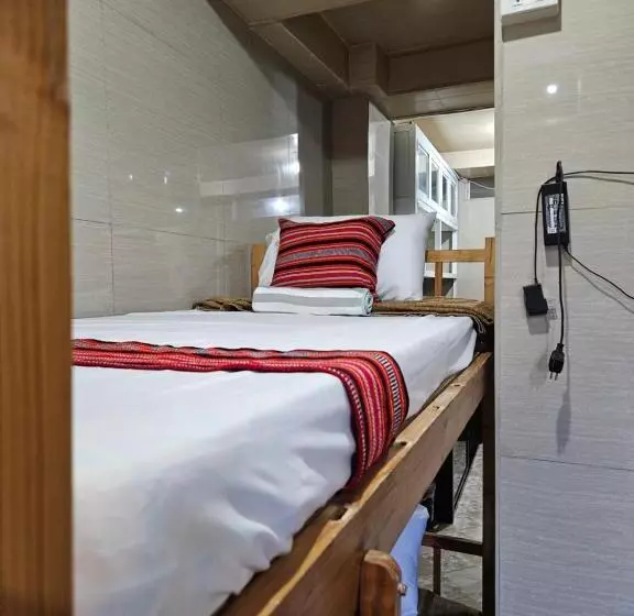 ユースホステル The Gather Inn Room Rentals   Baguio City