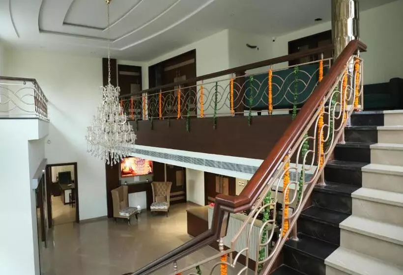Hotel Anmol